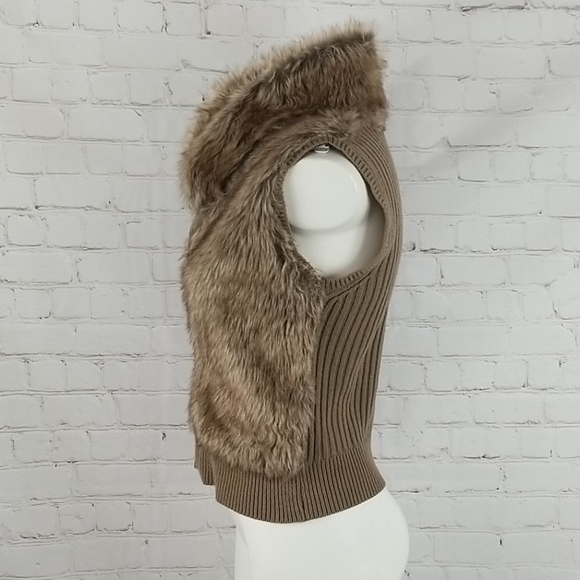 Arizona Jean Co. Sweater Vest - Picture 2 of 4